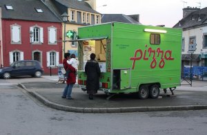 Pizza à emporter - Camion Pizza Vert Plouguerneau